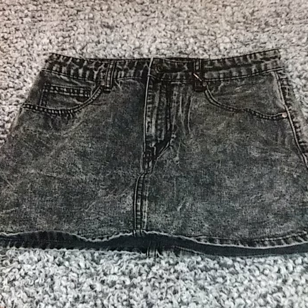 Black Short